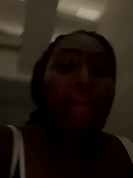 emilyrojas online show from September 27, 2025, 11:37 am