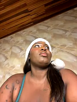 emilyrojas online show from December 5, 2025, 11:52 am