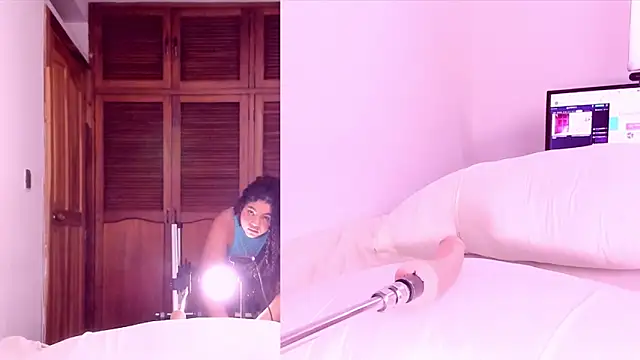 Exotic Ambar online show from January 14, 2025, 11:16 pm