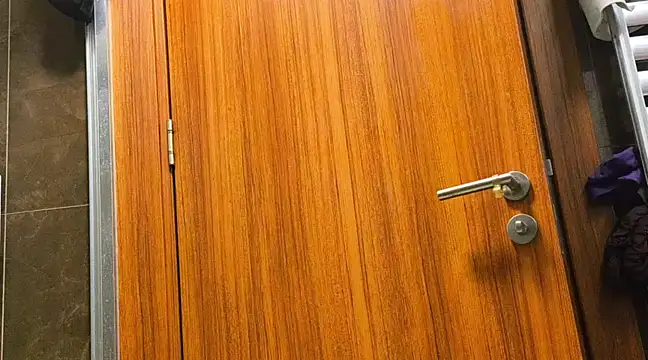 hercins online show from March 4, 2025, 8:27 pm