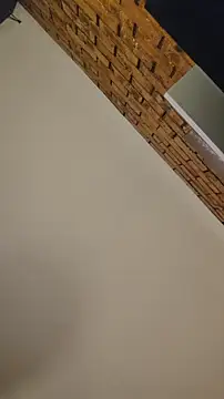 Astoria Moon online show from November 4, 2025, 7:35 pm