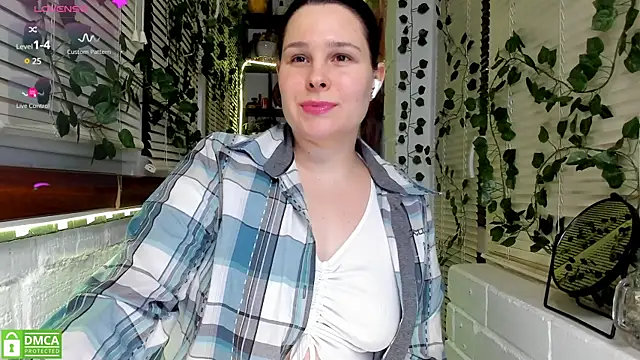 Candys booty online show from February 4, 2025, 9:20 pm