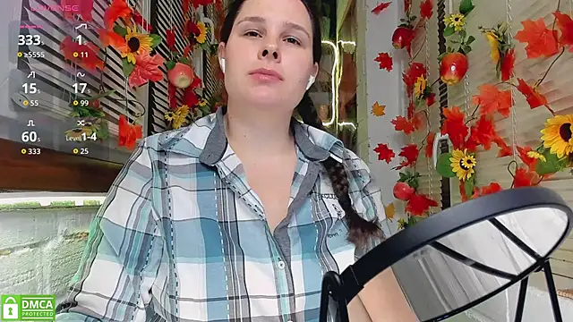 Candys booty online show from October 16, 2025, 10:11 pm