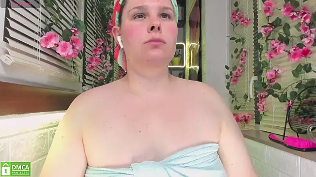 Candys booty online show from May 14, 2026, 11:00 pm