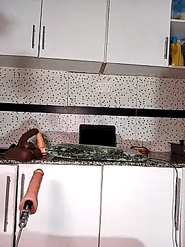 Bella045 online show from December 3, 2025, 6:28 pm