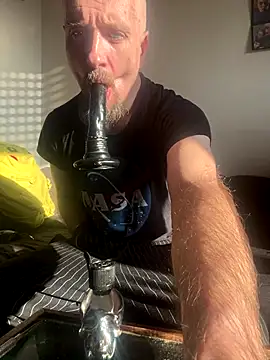 branleurbidu90 online show from December 15, 2025, 9:46 am