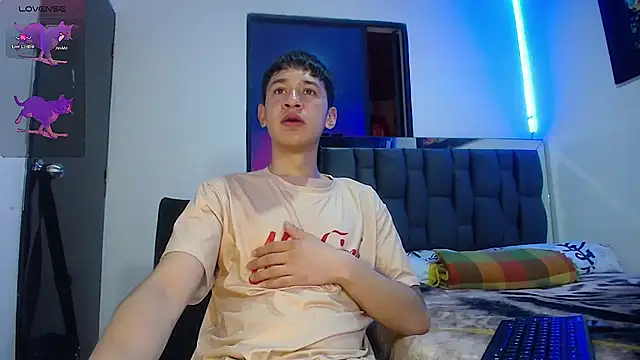 Mr daren  online show from February 7, 2025, 7:17 pm