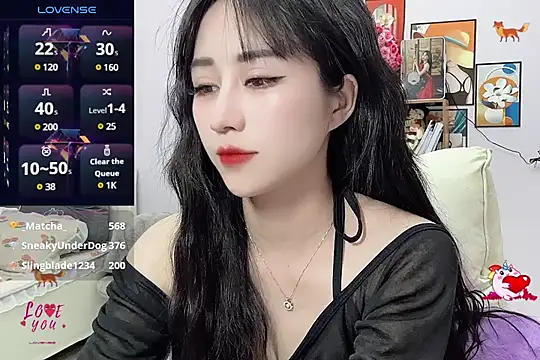  LLisa  online show from February 23, 2025, 8:33 pm