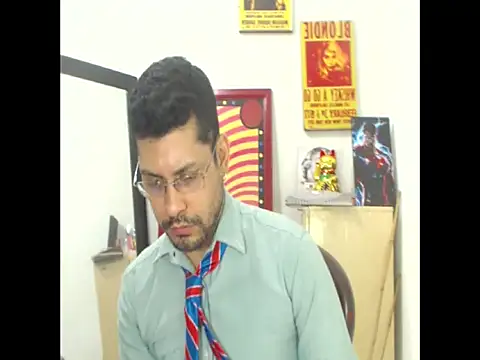 MikeRiverx online show from September 12, 2025, 3:06 am