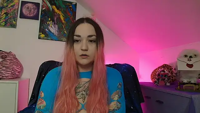 PinkHurricaneOfficial online show from February 20, 2026, 3:34 pm