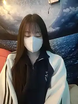 Kajisu 26 online show from February 7, 2025, 5:52 am