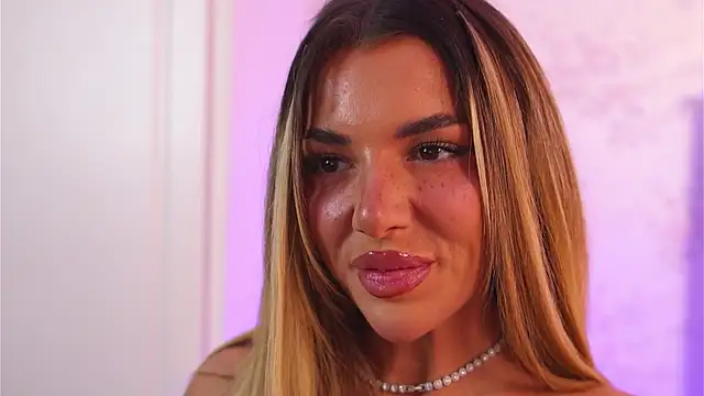 ClaraHazel online show from November 29, 2025, 5:54 am