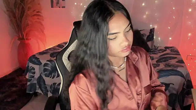 Riana Kean online show from March 25, 2026, 4:40 am