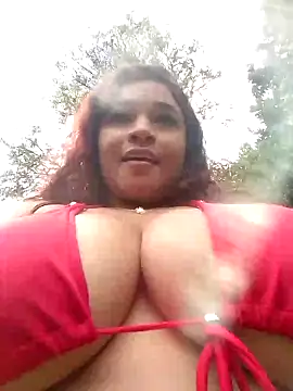 Snapshot of Darsha_Hara chatting on January 1, 2025, 8:04 pm Darsha Hara online show from January 1, 2025, 8:04 pm
