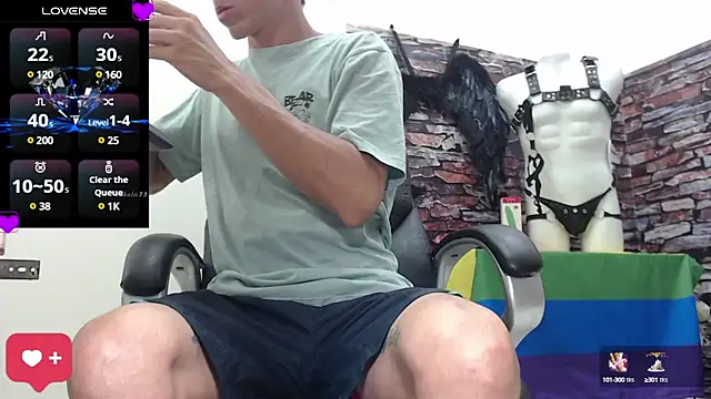 andy dwels777 online show from December 3, 2024, 10:51 pm