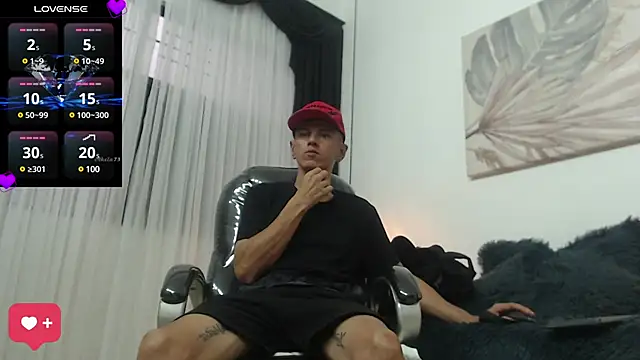 andy dwels777 online show from December 24, 2024, 12:44 pm