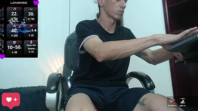 andy dwels777 online show from January 10, 2025, 1:20 pm