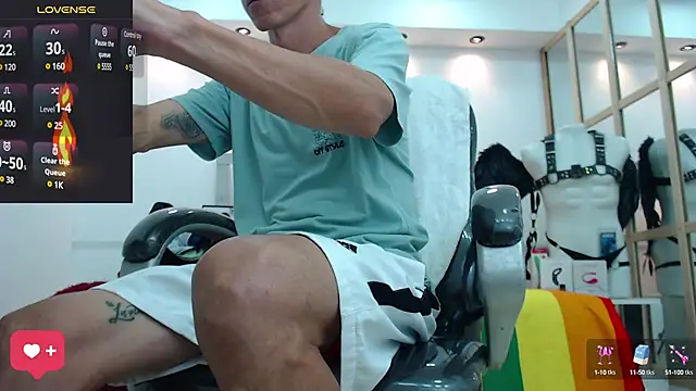 andy dwels777 online show from February 11, 2025, 10:28 pm