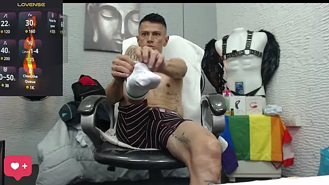 andy dwels777 online show from February 19, 2025, 10:31 pm