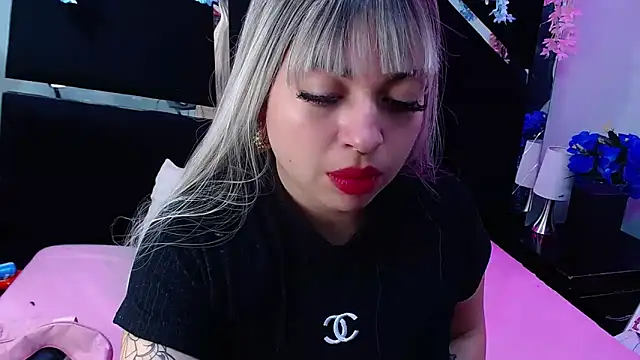 Cocoo Nuth online show from March 1, 2025, 2:59 am