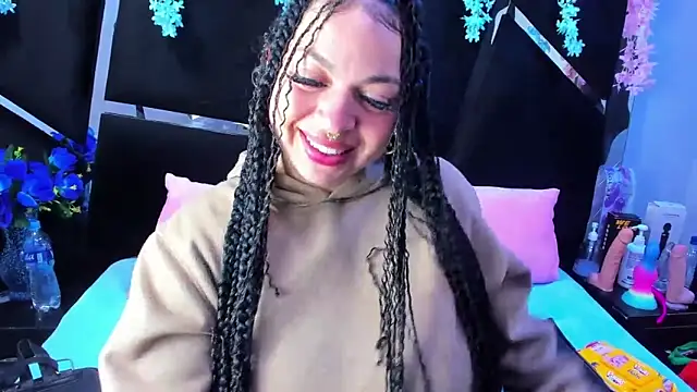 Cocoo Nuth online show from October 23, 2025, 3:17 am