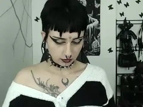 n0sferatus   online show from October 29, 2025, 3:53 am