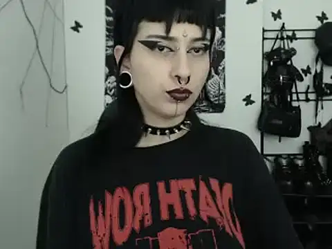 n0sferatus   online show from November 6, 2025, 11:44 am