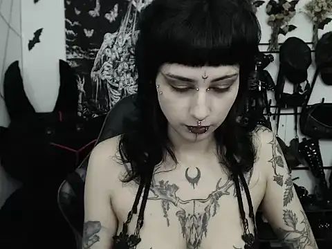 n0sferatus   online show from May 21, 2026, 1:56 am