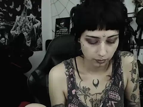 n0sferatus   online show from June 25, 2026, 2:55 am