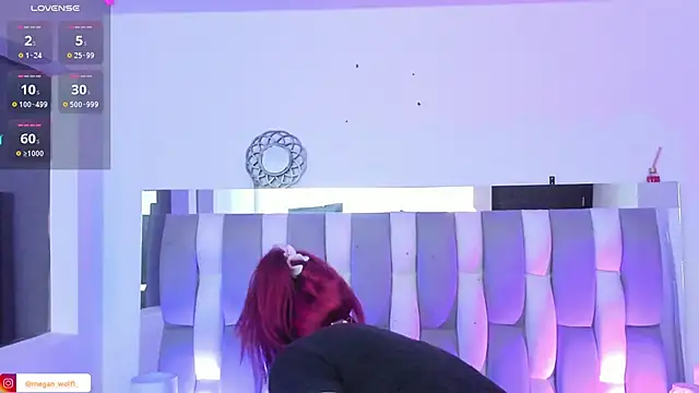 Snapshot of Megan_wolf1_ chatting on March 13, 2025, 10:36 am Megan wolf1  online show from March 13, 2025, 10:36 am