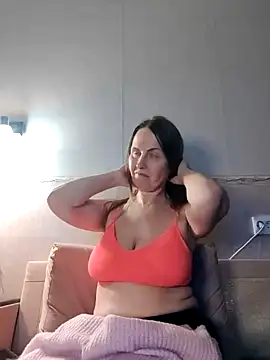 Evelina cute online show from February 9, 2025, 4:50 pm