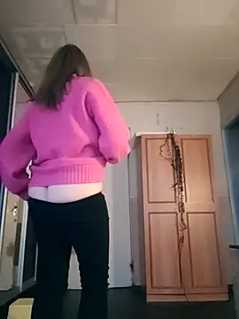 Evelina cute online show from October 15, 2025, 2:50 pm