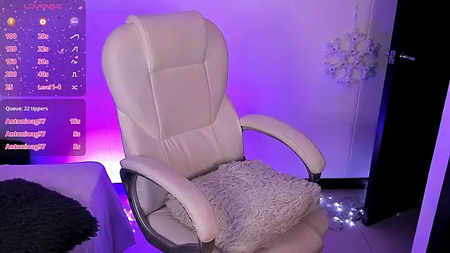 nyna 1 online show from February 22, 2025, 1:44 am