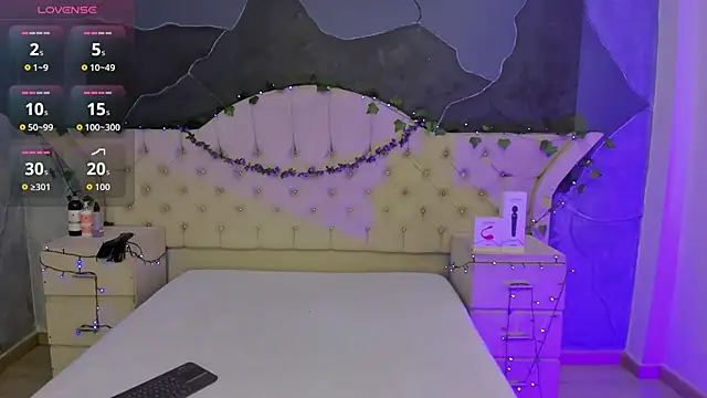 AmberGreyy  online show from November 10, 2025, 5:23 pm