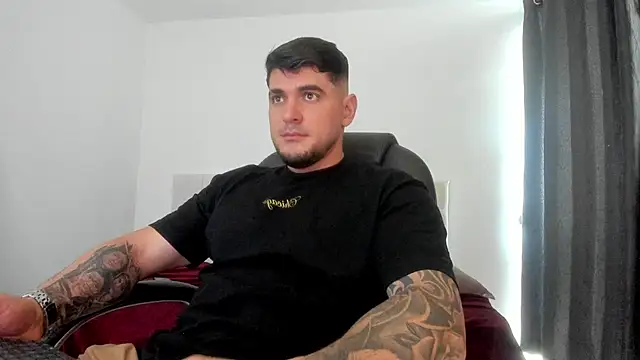 Teilor Creed online show from October 31, 2025, 5:47 pm