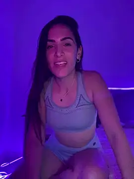 Snapshot of alessandra-a chatting on January 19, 2025, 5:37 am alessandra-a online show from January 19, 2025, 5:37 am