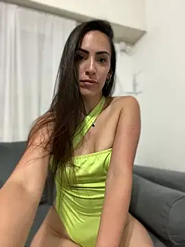 Snapshot of alessandra-a chatting on February 21, 2025, 3:12 am alessandra-a online show from February 21, 2025, 3:12 am