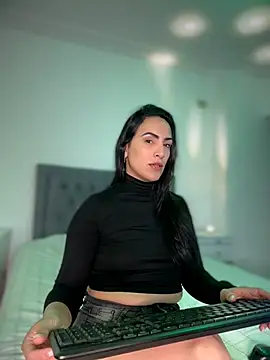 alessandra-a online show from May 19, 2026, 2:40 am