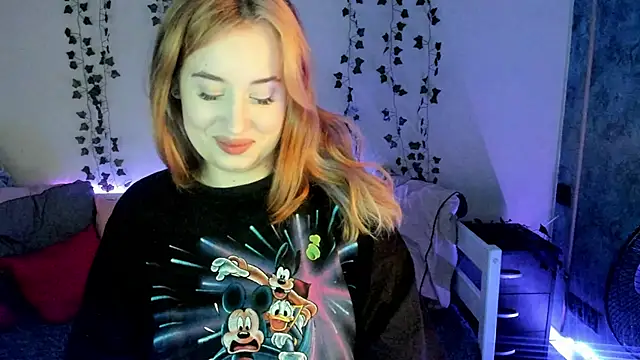 Emily Gin online show from February 20, 2025, 5:44 am