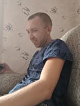 MityaXLoves online show from April 8, 2026, 6:46 am