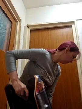 Evadesirex46 online show from March 12, 2026, 11:05 am