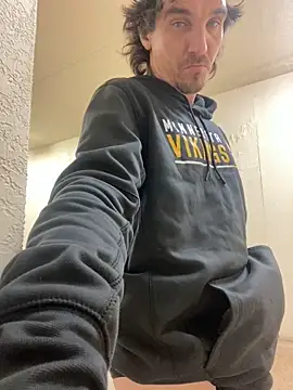 Lilsmokeshow017 online show from September 22, 2025, 7:32 am