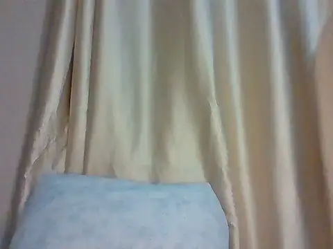 sweet love00 online show from July 18, 2026, 3:22 am