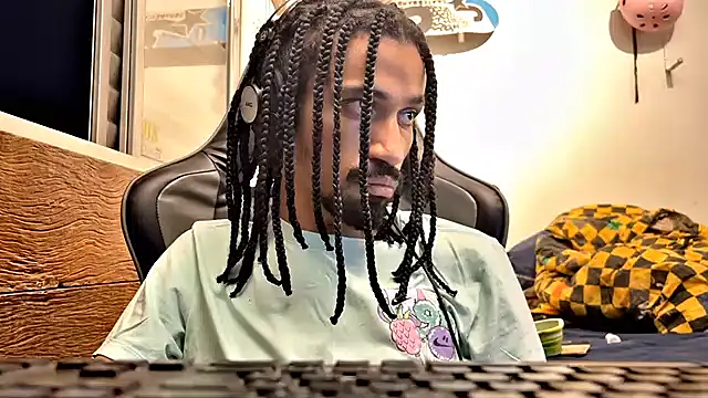 hotcamboy420 online show from February 18, 2025, 3:53 am