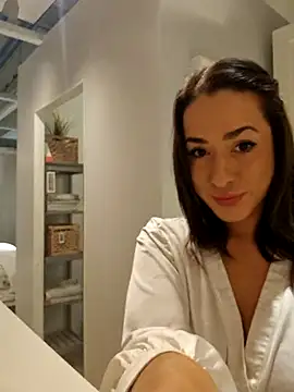 Snapshot of LydiaMaus96 chatting on October 21, 2025, 11:44 am LydiaMaus96 online show from October 21, 2025, 11:44 am