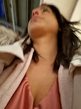 LydiaMaus96 online show from January 7, 2026, 3:47 pm