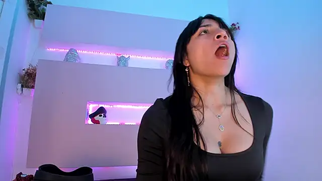 Sophy SmileSweet online show from February 18, 2025, 11:44 am