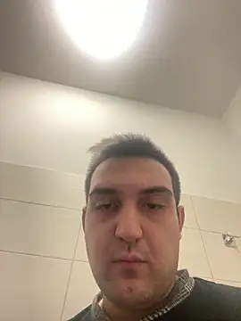 Snapshot of alexfala99 chatting on January 7, 2025, 12:03 am alexfala99 online show from January 7, 2025, 12:03 am