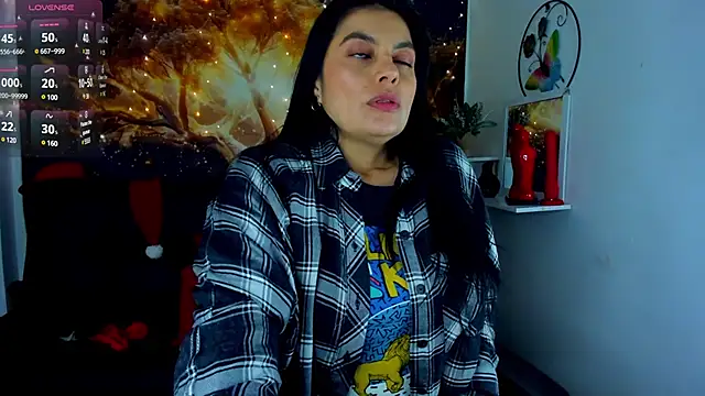 Snapshot of Lust_Mom41 chatting on December 19, 2024, 1:18 pm Lust Mom41 online show from December 19, 2024, 1:18 pm