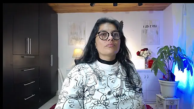 Snapshot of Lust_Mom41 chatting on September 20, 2025, 11:39 pm Lust Mom41 online show from September 20, 2025, 11:39 pm